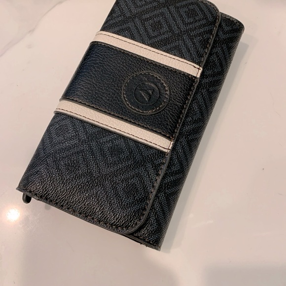 Vintage Liz Claiborne Gray Black Leather Crossbody Shoulder Bag Purse Wallet Set - Picture 14 of 16